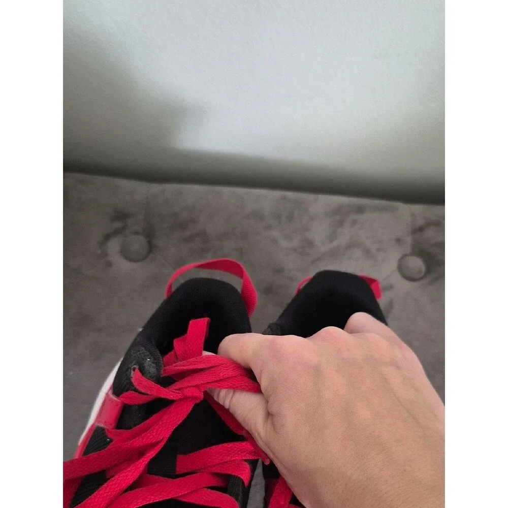 Nike LeBron Witness 7 Basketball Sneakers 4Youth Womens 5.5